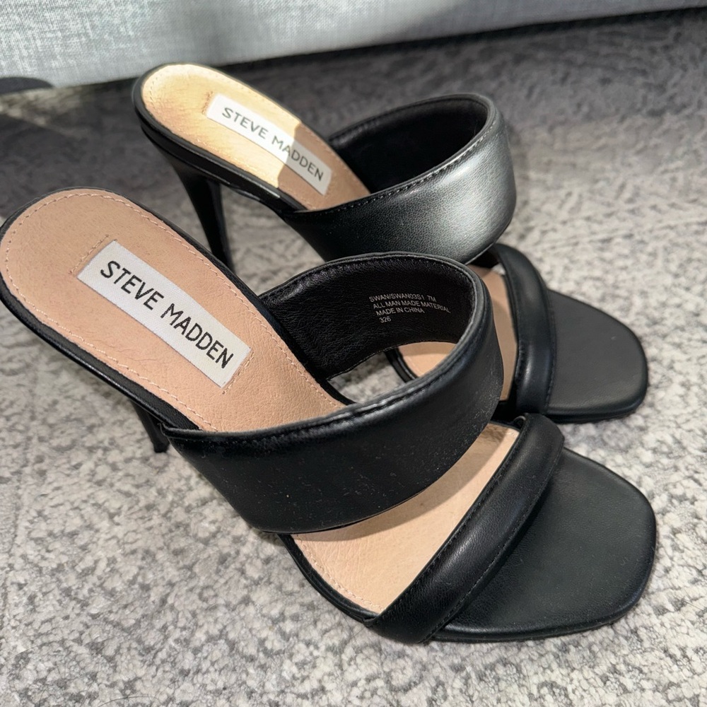 Steve Madden Black Heeled Sandals